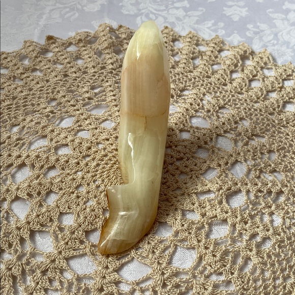 Vintage 1970 hand carved stone Onyx seal figurine. - Picture 4 of 5